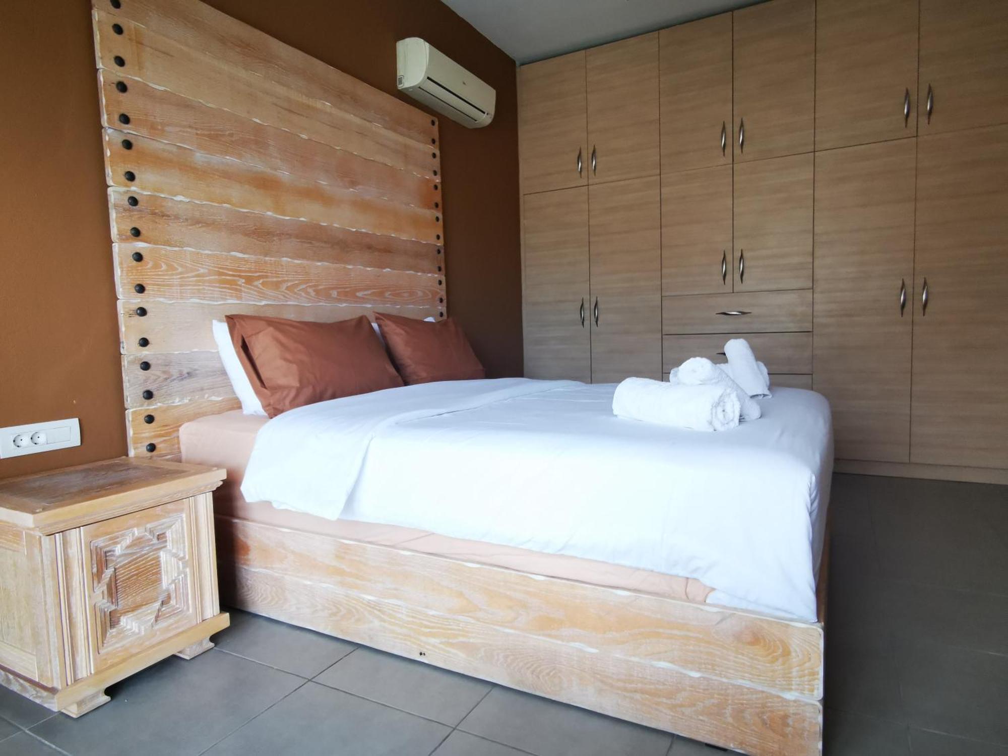 Villa Mata - 600M² With Private Pool And Jacuzzi Kalithiész Kültér fotó