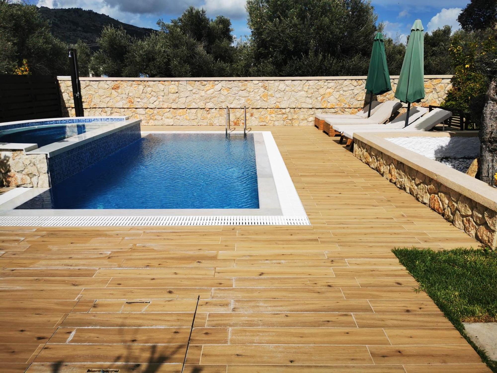Villa Mata - 600M² With Private Pool And Jacuzzi Kalithiész Kültér fotó